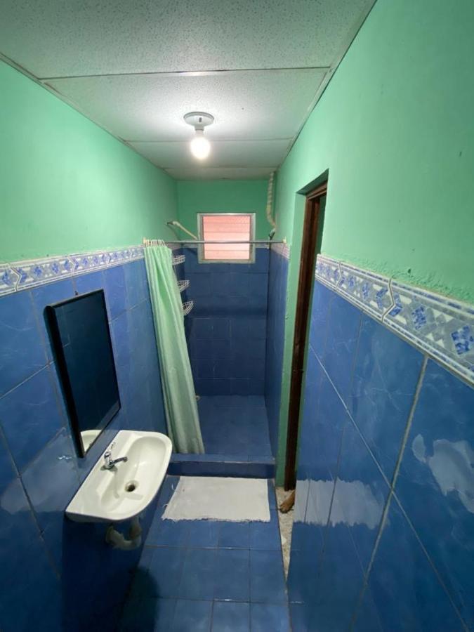 Hospedaje Catalinass Либерия Стая снимка